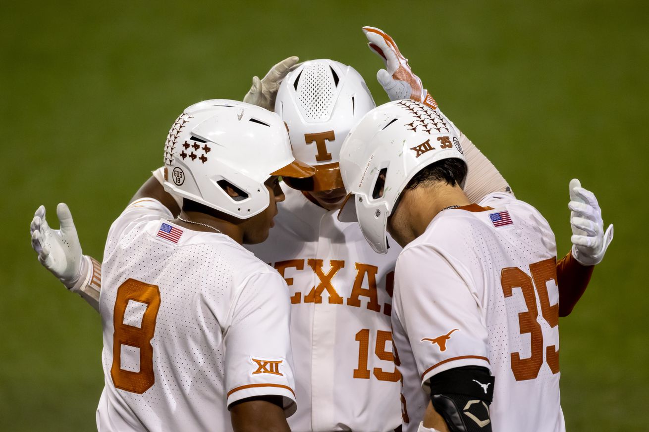 COLLEGE BASEBALL: MAY 19 West Virginia at Texas