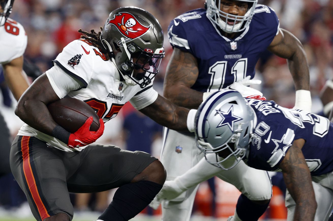 NFL: Dallas Cowboys at Tampa Bay Buccaneers