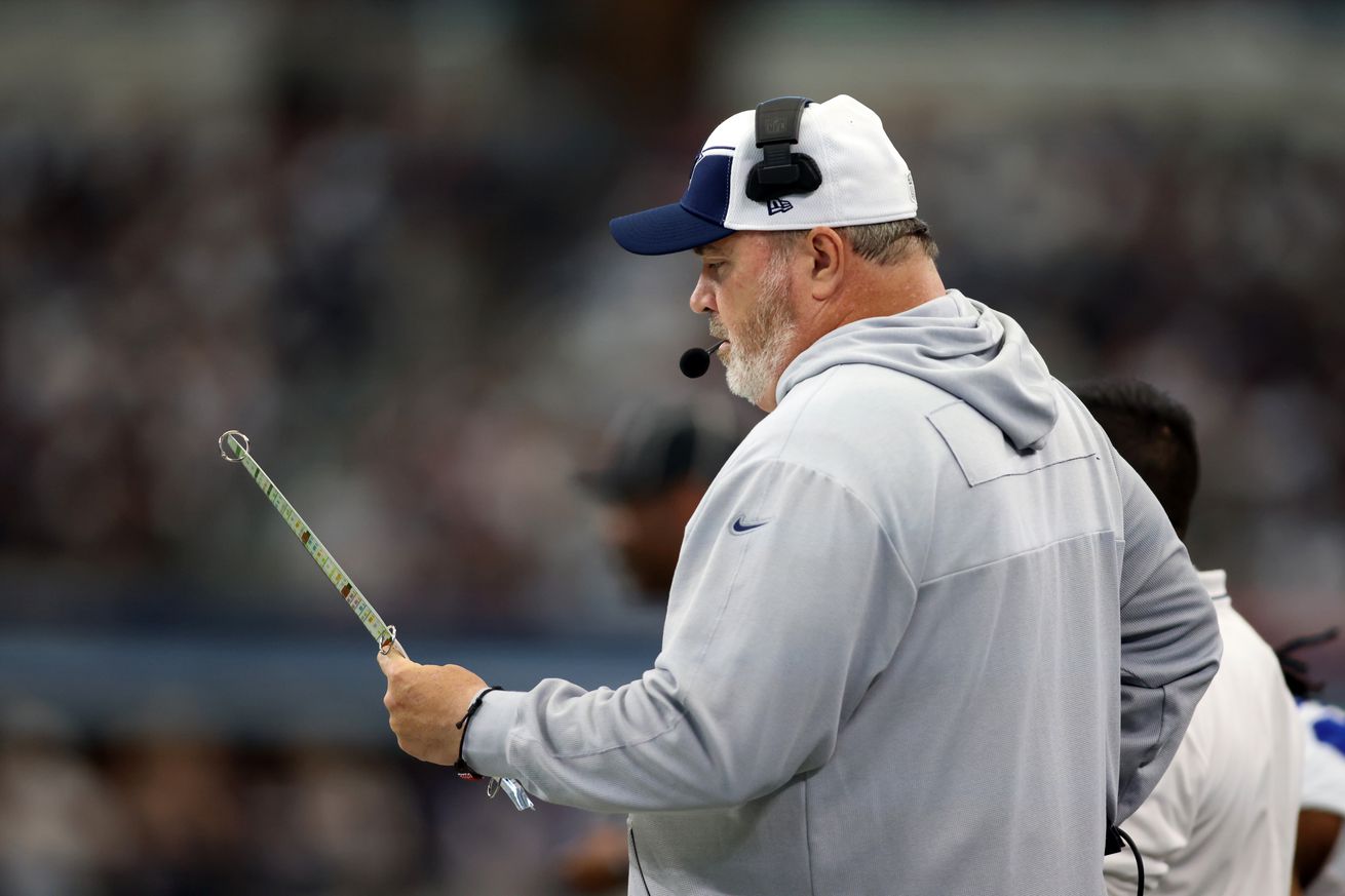 NFL: New York Jets at Dallas Cowboys