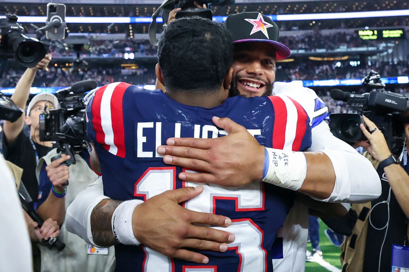 NFL: New England Patriots at Dallas Cowboys