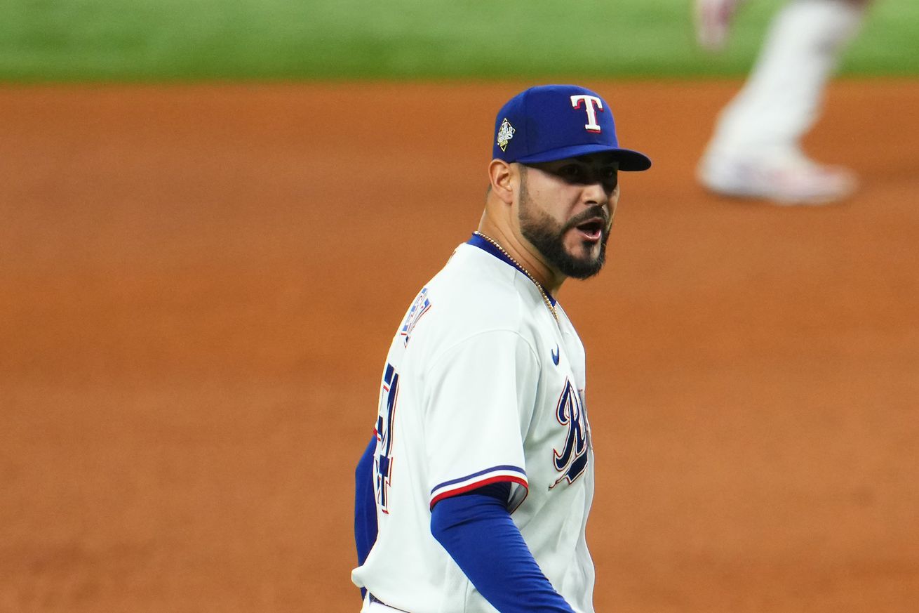 World Series - Arizona Diamondbacks v. Texas Rangers - Game Two