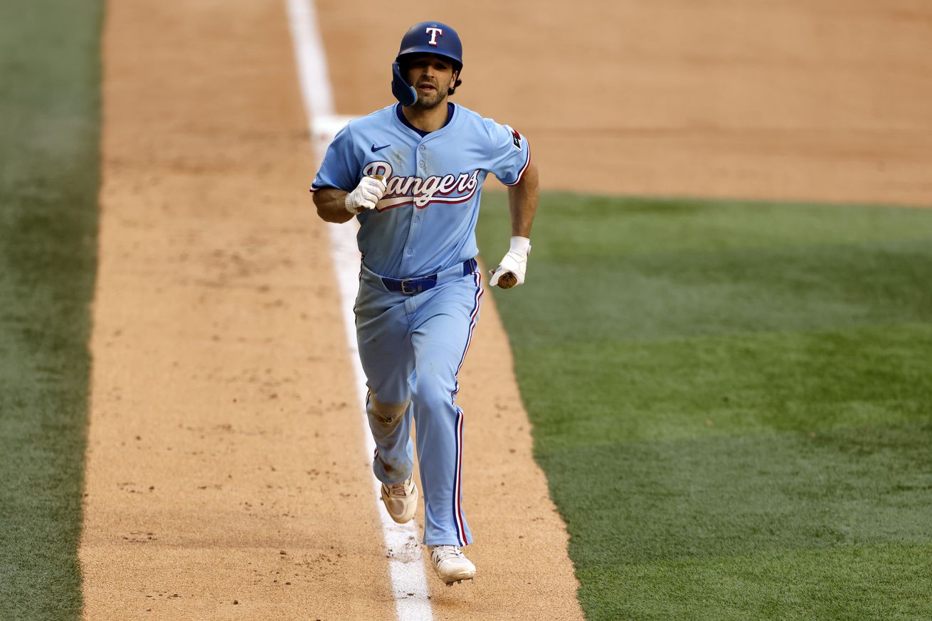 Seattle Mariners v Texas Rangers