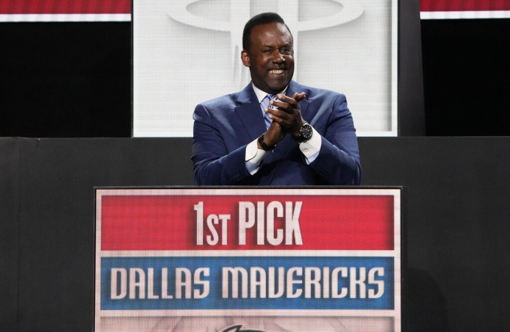 The Dallas Mavericks win the 2025 nba draft lottery 