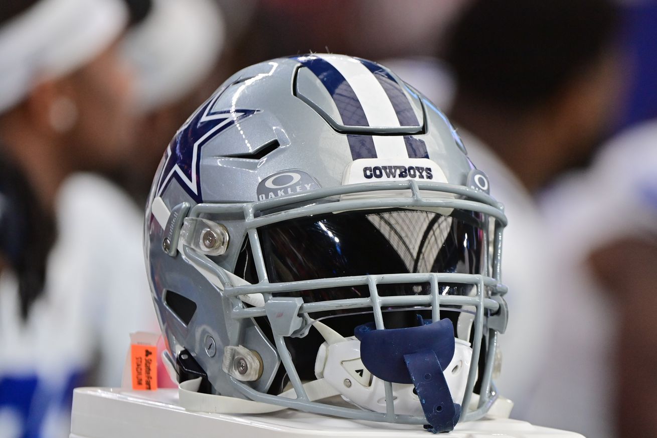 NFL: Dallas Cowboys at Arizona Cardinals