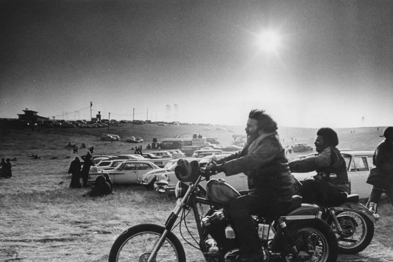 Thousands Jam Concert at Altamont
