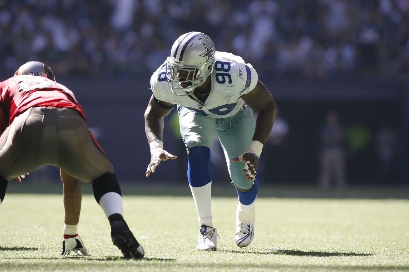 Buccaneers v Cowboys