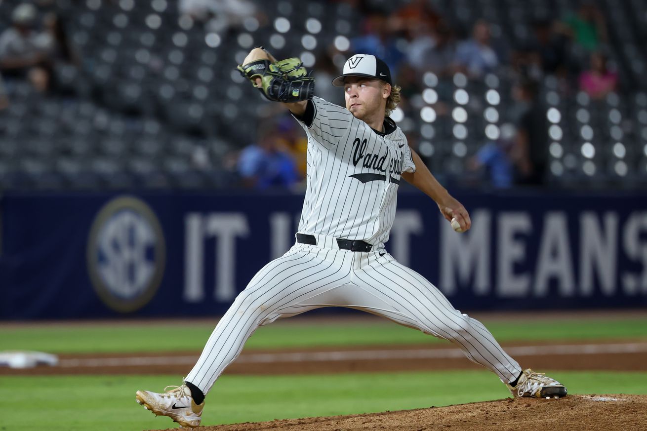 COLLEGE BASEBALL: MAY 22 SEC Baseball Championship Quarterfinals - Oklahoma vs Vanderbilt