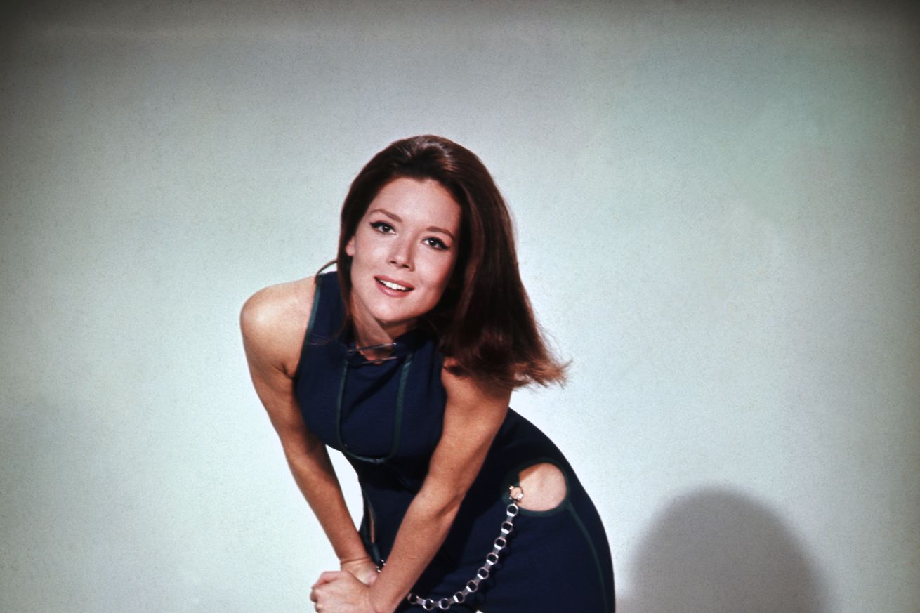 Diana Rigg in Emma Peel Outfit