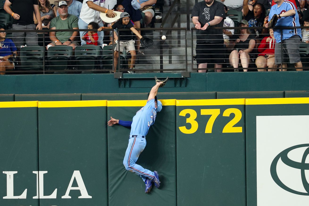 MLB: Chicago White Sox at Texas Rangers