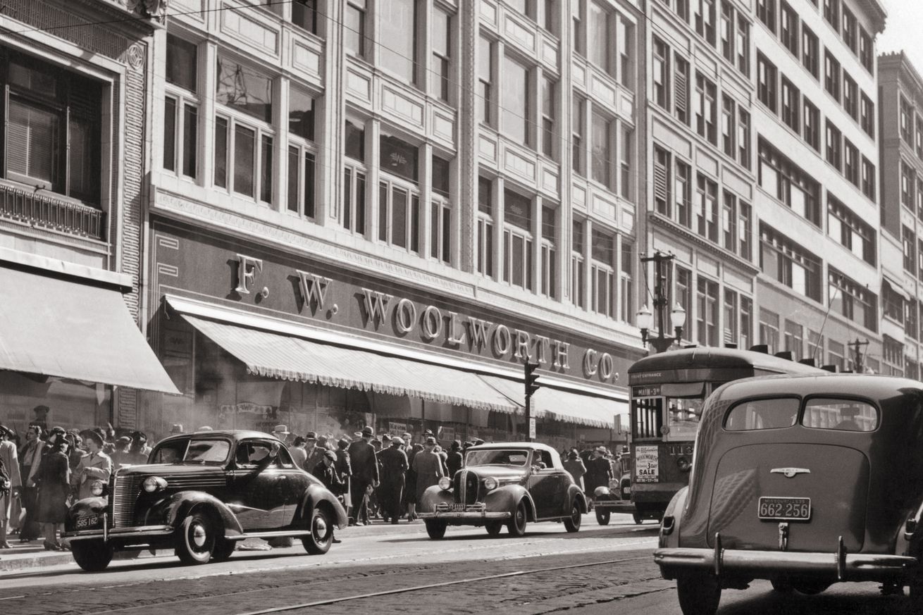 1930s 1940s WOOLWORTH...