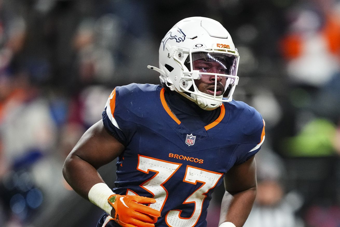 Cleveland Browns v Denver Broncos