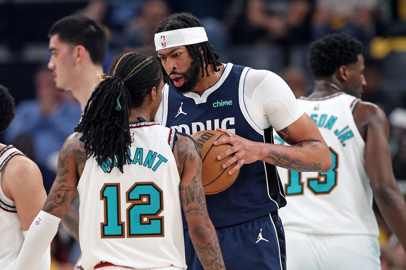 Dallas Mavericks v Memphis Grizzlies - Play-In Tournament