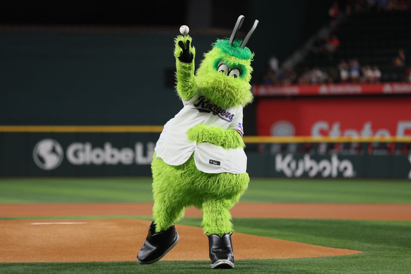 Baltimore Orioles v Texas Rangers