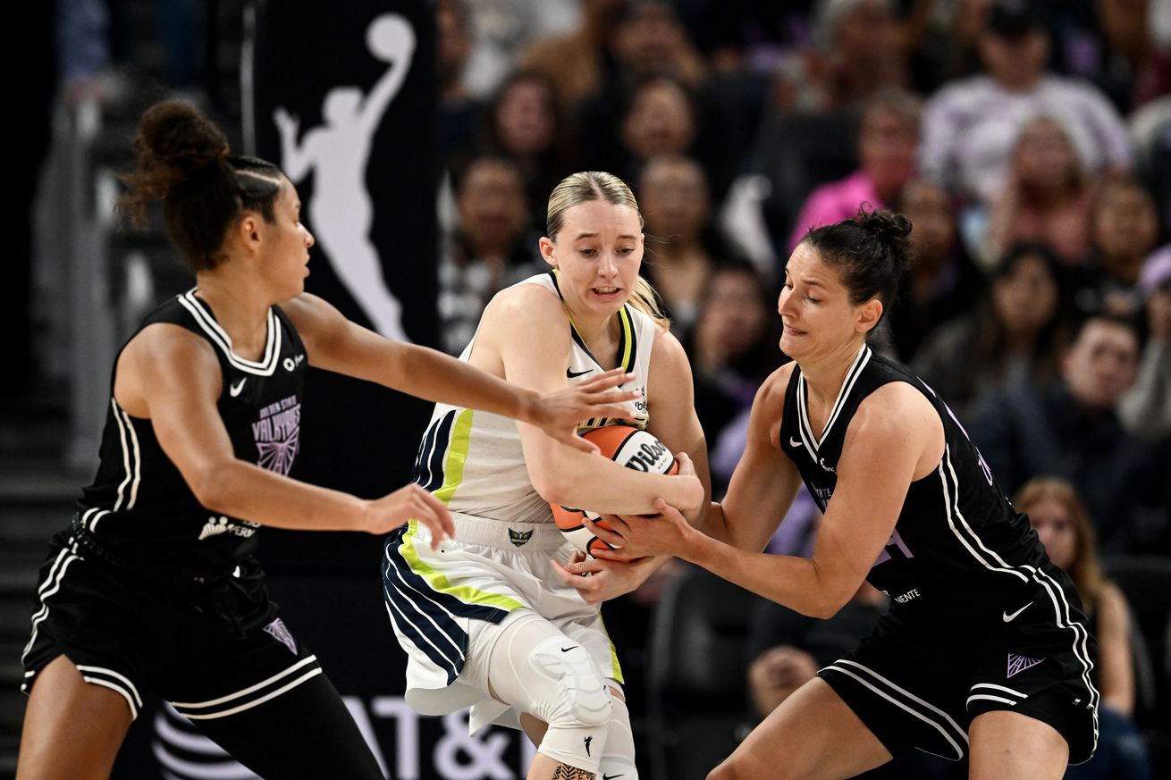 Dallas Wings v Golden State Valkyries
