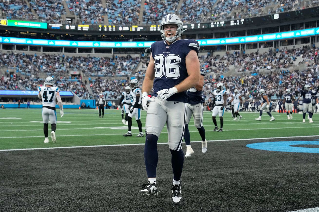 NFL: Dallas Cowboys at Carolina Panthers