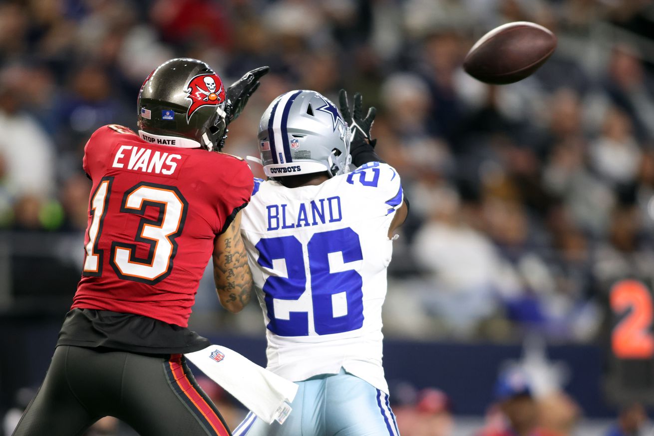 NFL: Tampa Bay Buccaneers at Dallas Cowboys