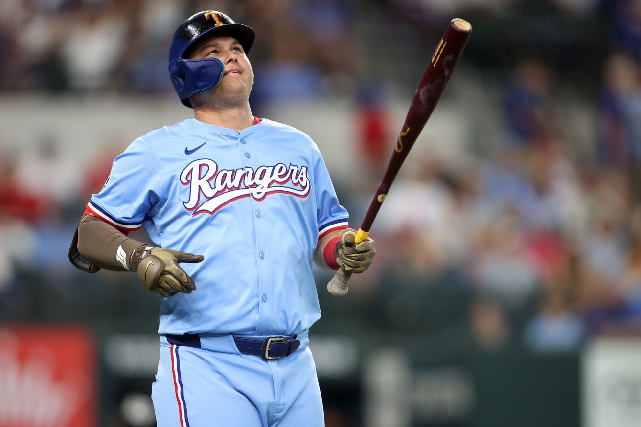MLB: Atlanta Braves at Texas Rangers