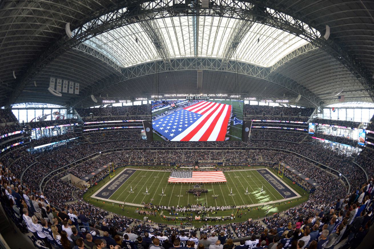 NFL: Oakland Raiders at Dallas Cowboys